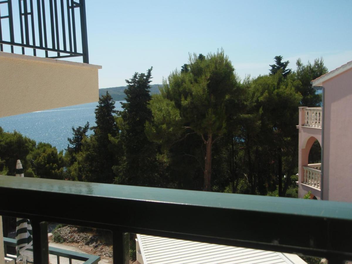 Villa Fani - Apartments In Trogir Exterior foto