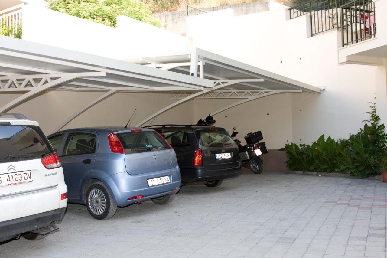 Villa Fani - Apartments In Trogir Exterior foto