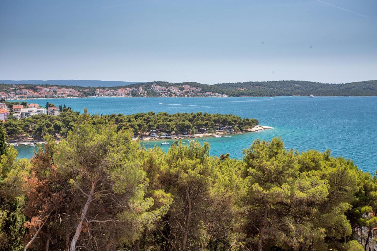 Villa Fani - Apartments In Trogir Exterior foto