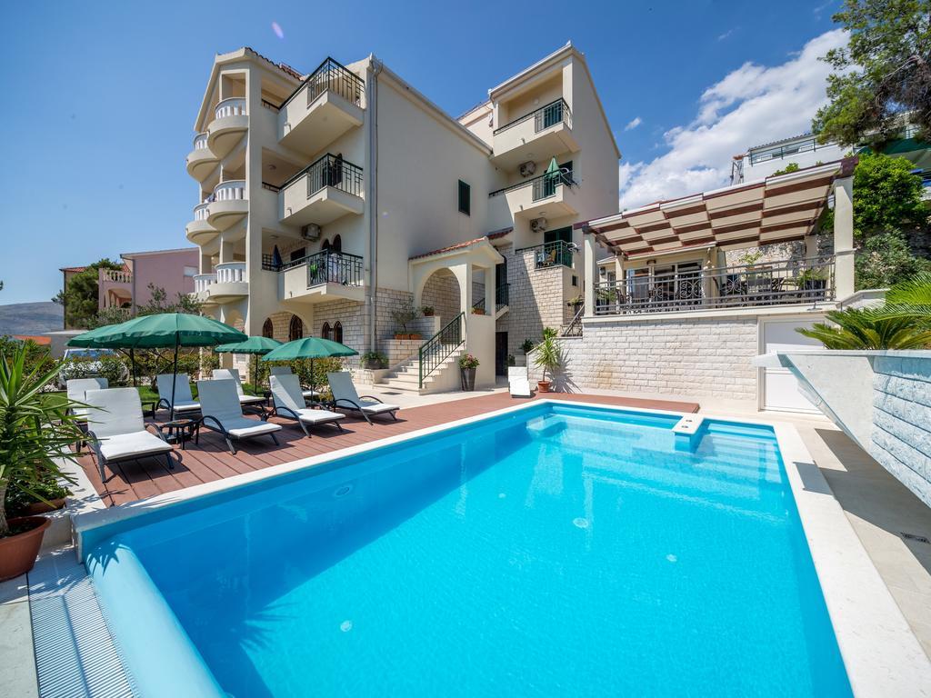 Villa Fani - Apartments In Trogir Exterior foto
