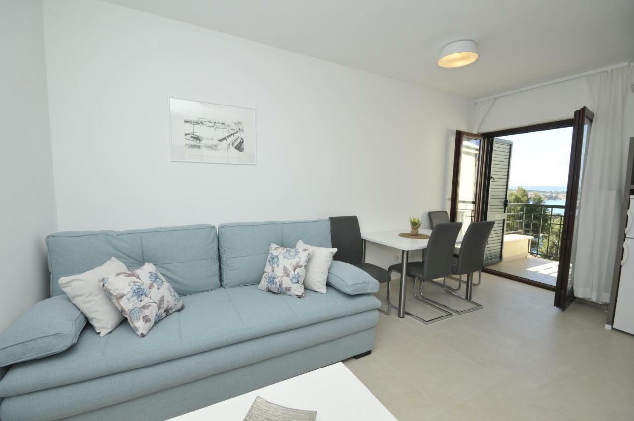 Villa Fani - Apartments In Trogir Exterior foto